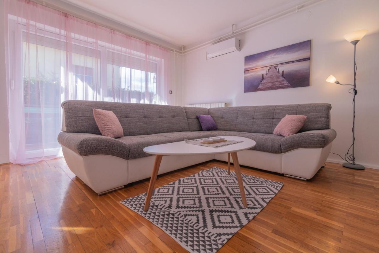 Apartman Monte Grande Pula Exterior photo
